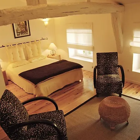 Holiday Rue Saint-martin بيت للعطل *